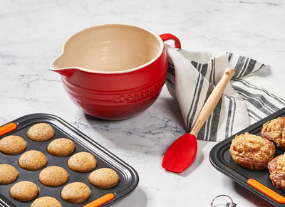 Le Creuset 2 Quart Stoneware Batter Bowl