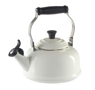 Le Creuset 1.7 Quart Whistling Tea Kettle