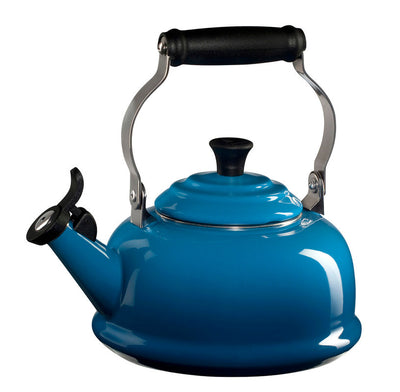 Le Creuset 1.7 Quart Whistling Tea Kettle