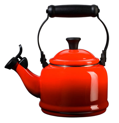 Le Creuset 1.25 Quart Demi Tea Kettle