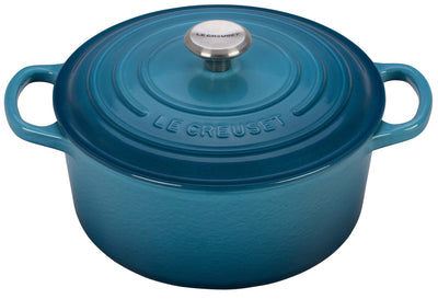 Le Creuset Signature 4.5 Quart Round Enameled Cast Iron Dutch Oven