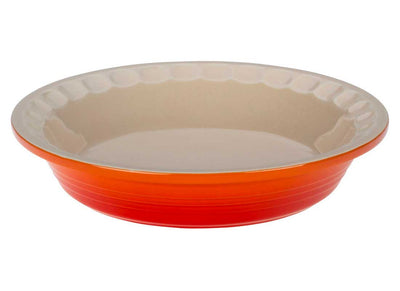 Le Creuset 9 Inch Stoneware Pie Dish