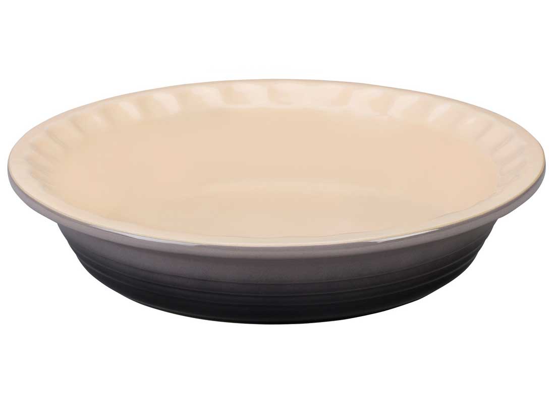 Le Creuset 9 Inch Stoneware Pie Dish - Oyster